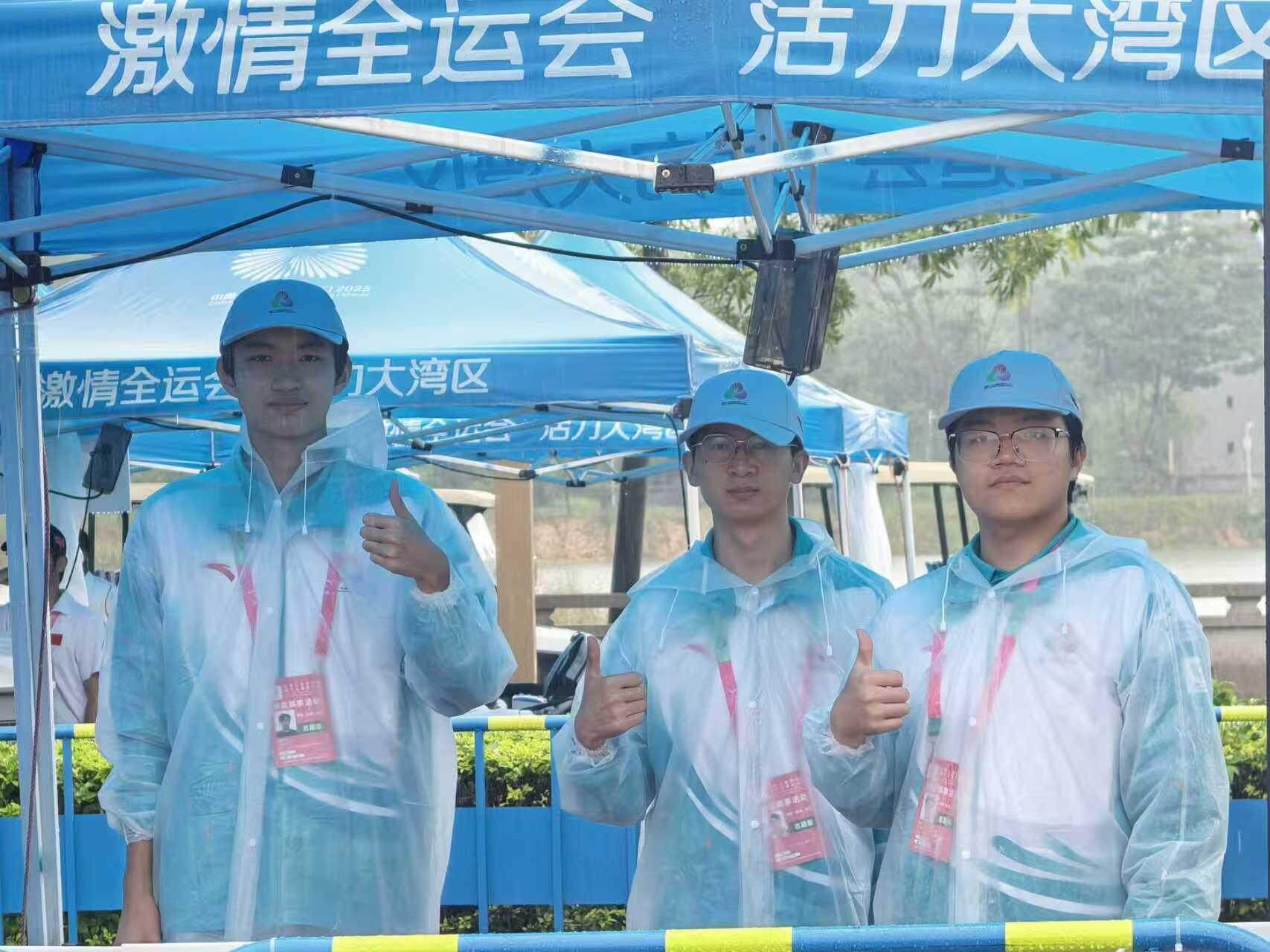 媒体运行服, 深职大